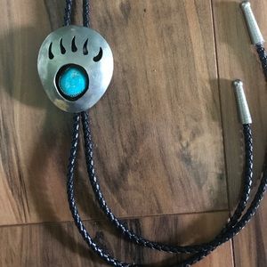 Turquoise sterling silver bear paw bolo vintage